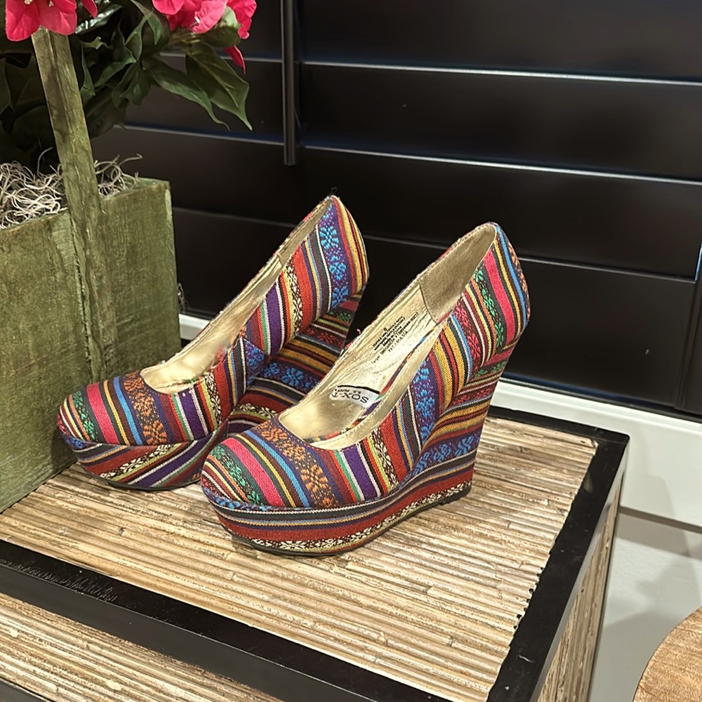 Massimo Wedges